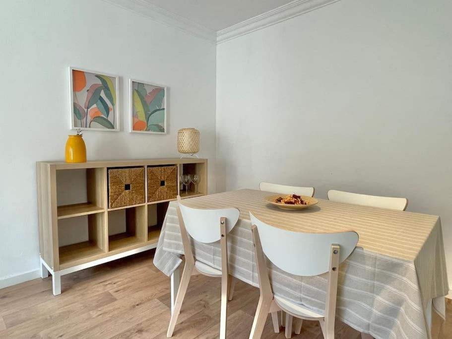 3 Habitaciones, Terraza Y A 200 Metros De La Playa Málaga Dış mekan fotoğraf